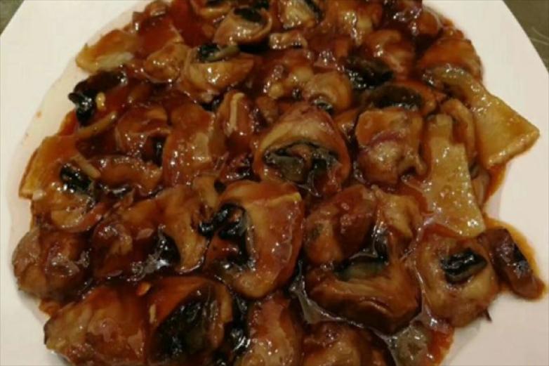 快跑鱼小乐烤鱼捞饭加盟