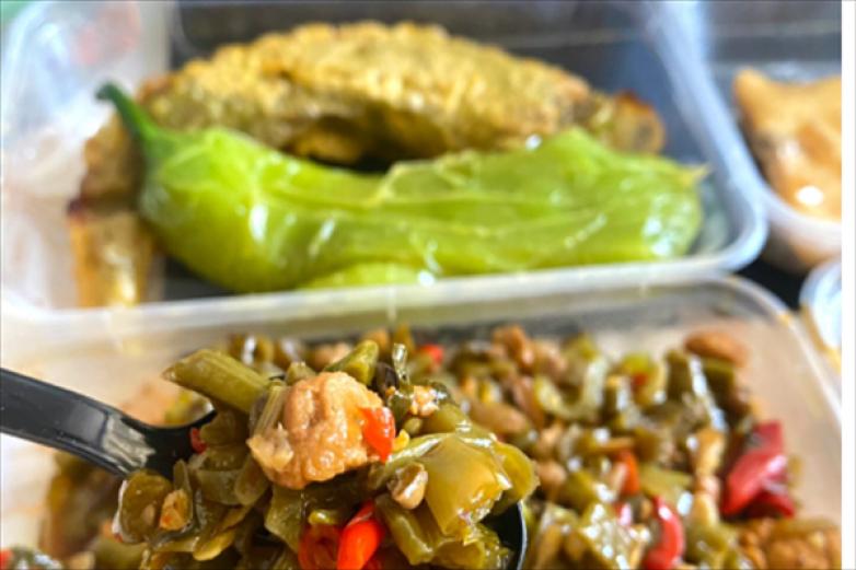 飘香脆皮鸡拌饭加盟