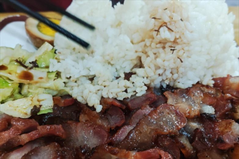 鲁家石锅拌饭加盟