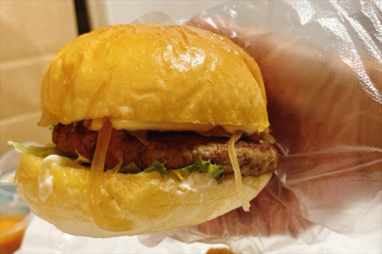 35度烤肉拌饭加盟
