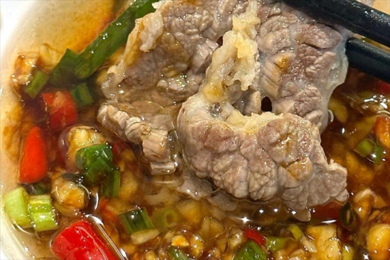 荣记流河火锅鸡加盟