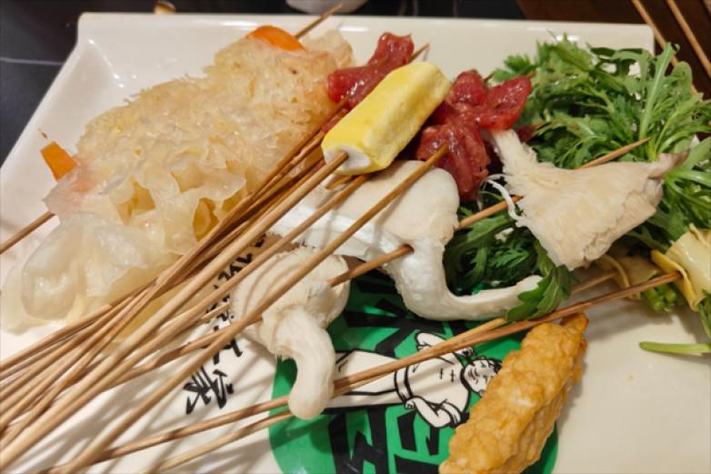 斗起来串串加盟