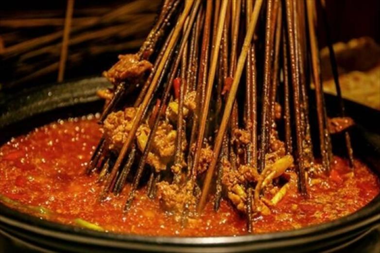 肥腸雞冷鍋串串加盟