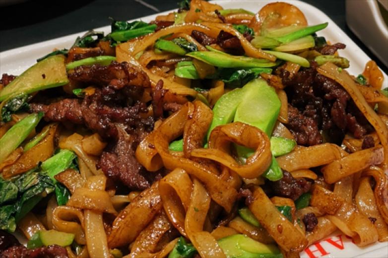 脍牛荟牛肉火锅加盟