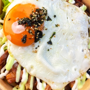 胖胖烤肉拌饭