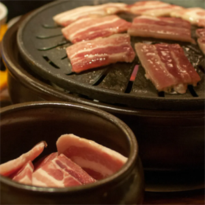 汉俪轩自助烤肉火锅