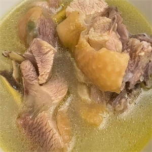 春宵板栗鸡火锅