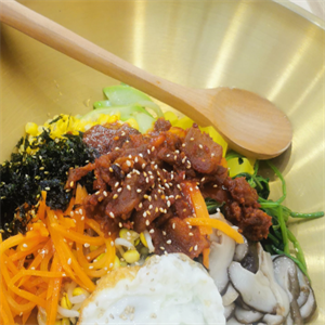 小燕稻家煲仔饭