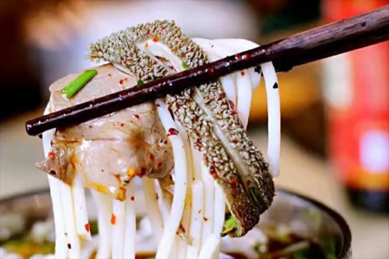 霸道花甲米线加盟