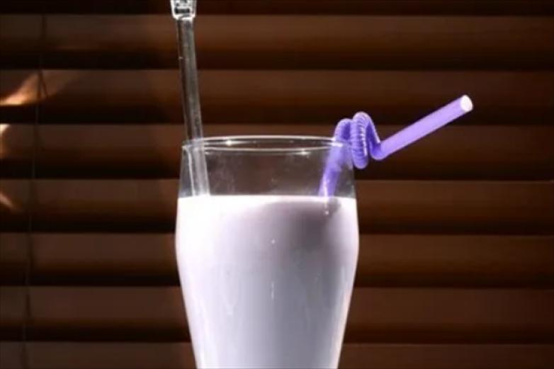 嗲可牛乳茶加盟