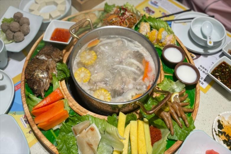 鑫源食府加盟