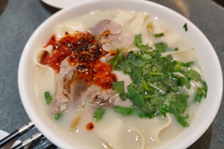 羊汤拉面加盟