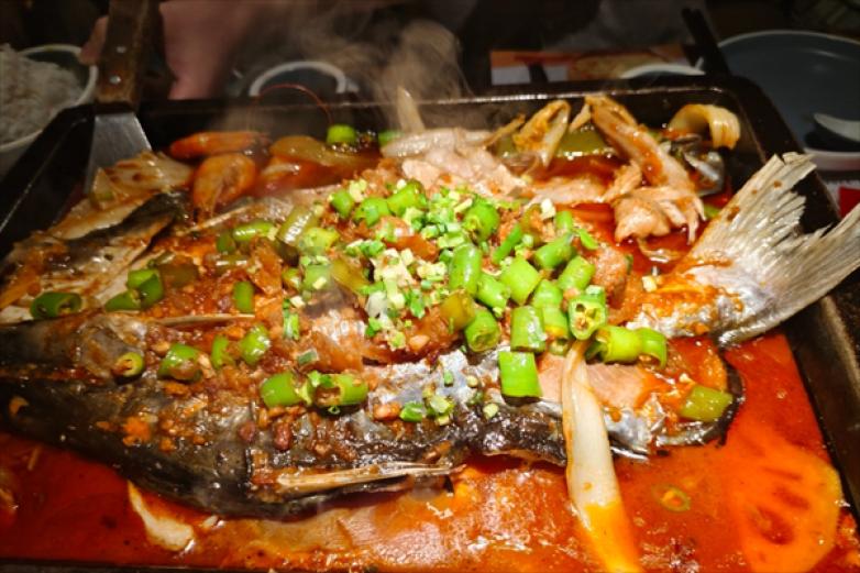 聚缘灶台锅铁锅炖鱼加盟