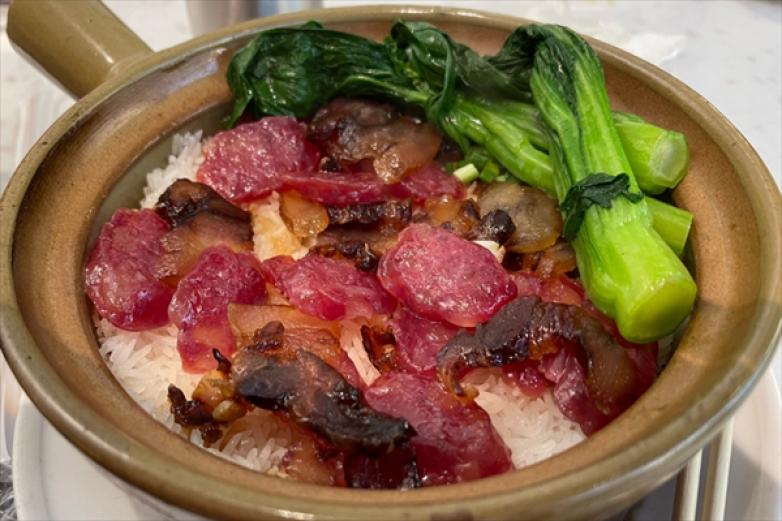 腊味坊煲仔饭加盟