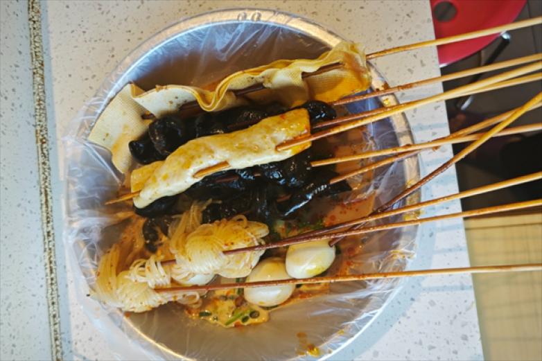 辣千古麻辣燙加盟