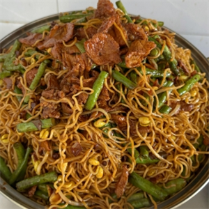 品牌黄焖鸡米饭