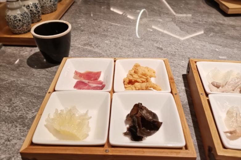 小城上品中式快餐加盟