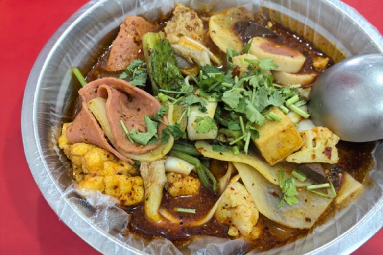 飞碟串串香加盟