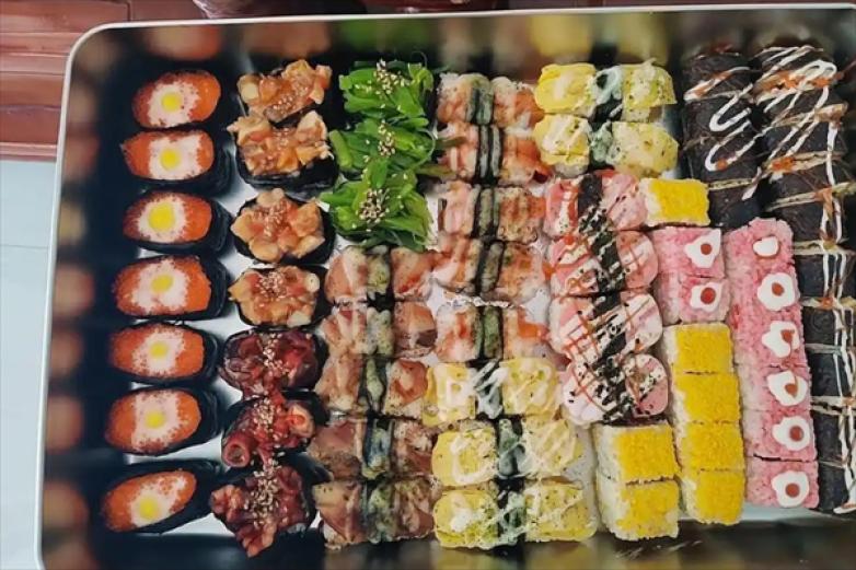 萌象烤肉拌饭加盟