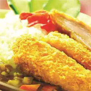 小猪鸡排饭